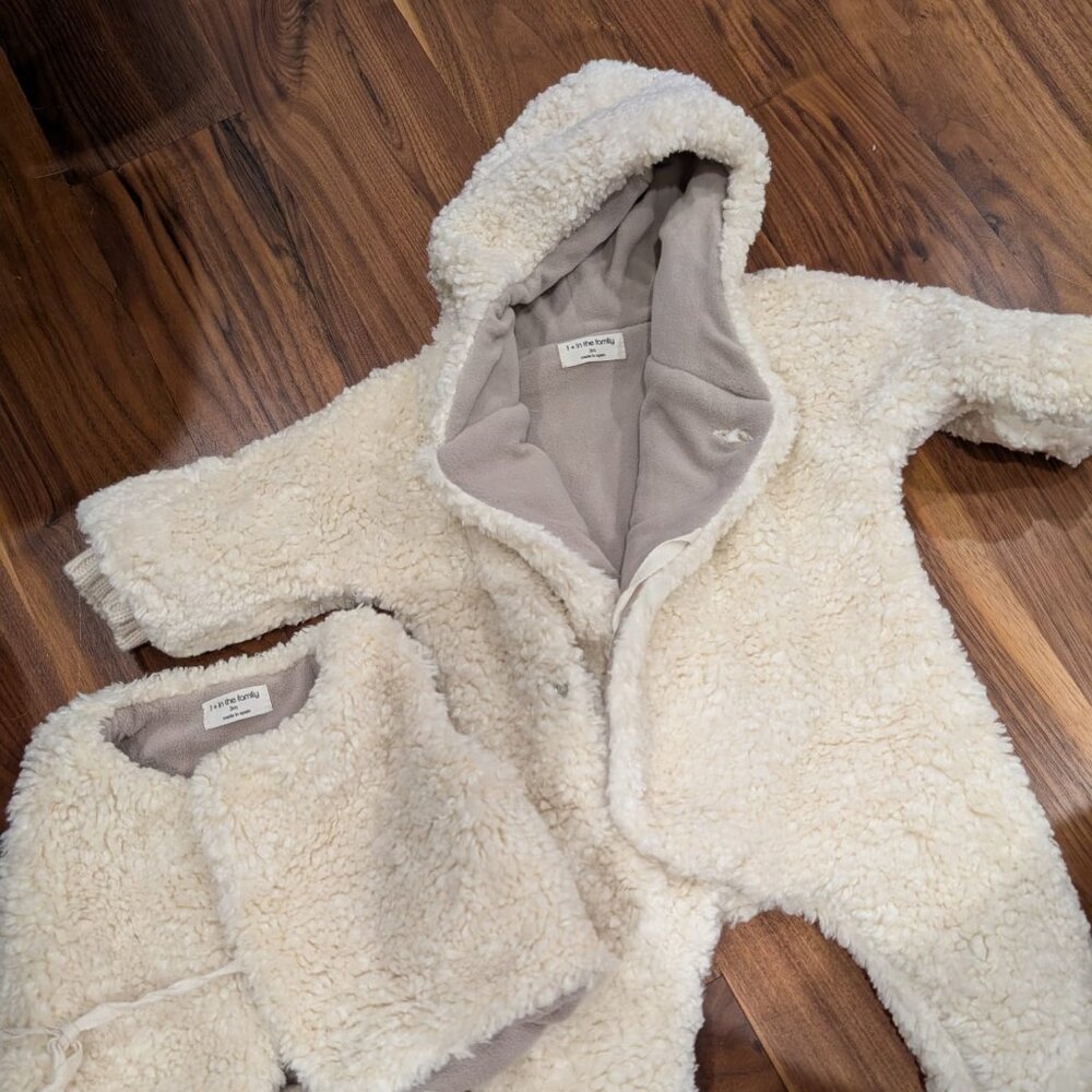 Sherpa - Cream colored Winter Vest and Onesie
